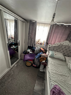 Internal view - Bedroom(1)