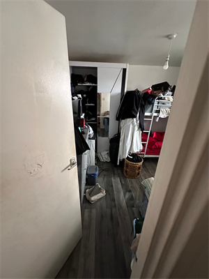 Internal view - Bedroom(2)