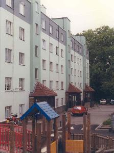 Front view of property
