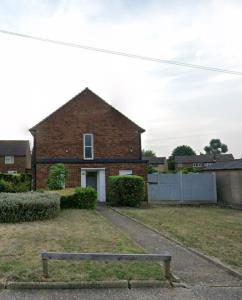 Front view of property