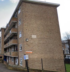 Front view of property