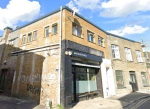 Front view of property