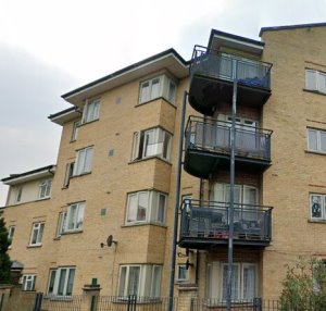 Front view of property