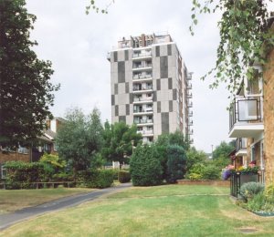 Front view of property